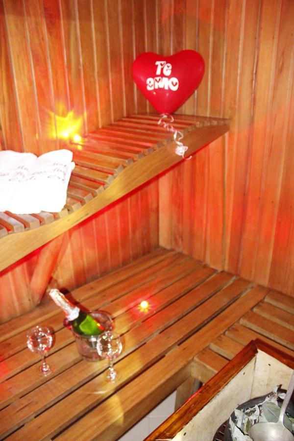 Motel Piramides De Cristal Bogota Bagian luar foto