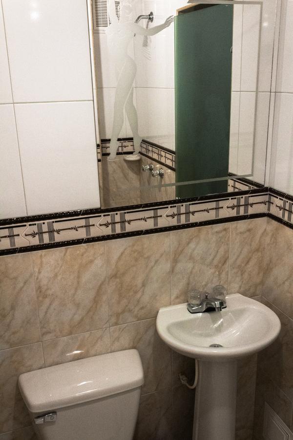 Motel Piramides De Cristal Bogota Bagian luar foto