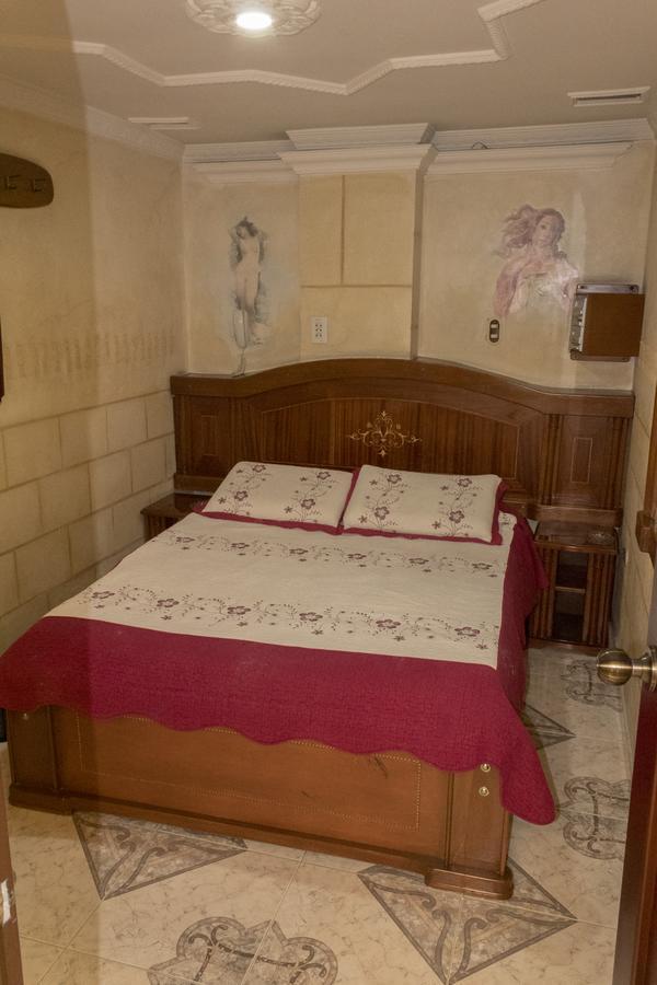 Motel Piramides De Cristal Bogota Bagian luar foto